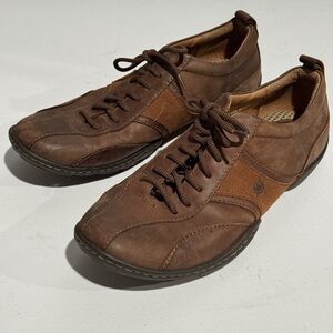 Born Shoes Men 10 Brown Leather Oxford Casual Bowling Style